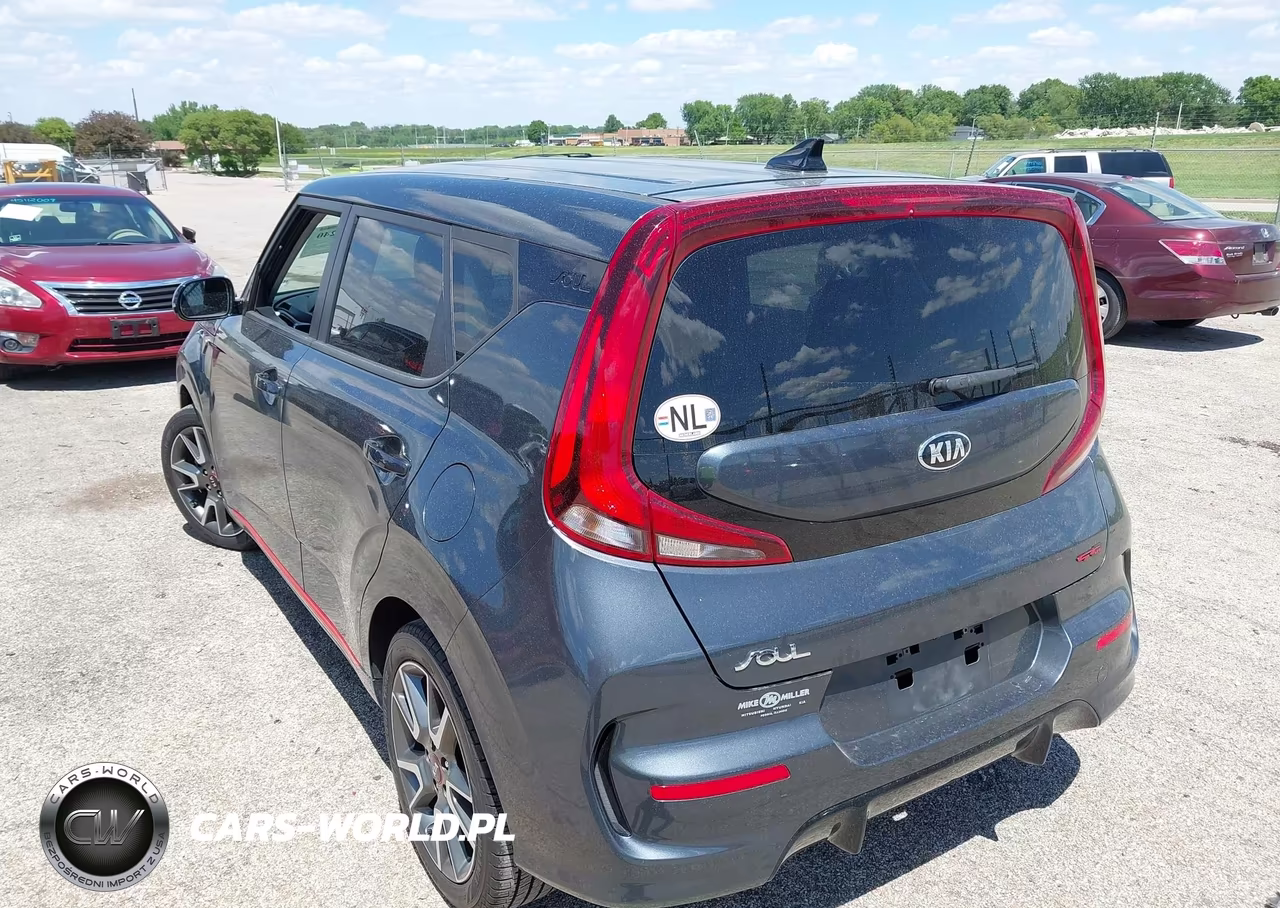 2020 Kia Soul Gt-Line VIN:KNDJ63AU2L7034586 - 3