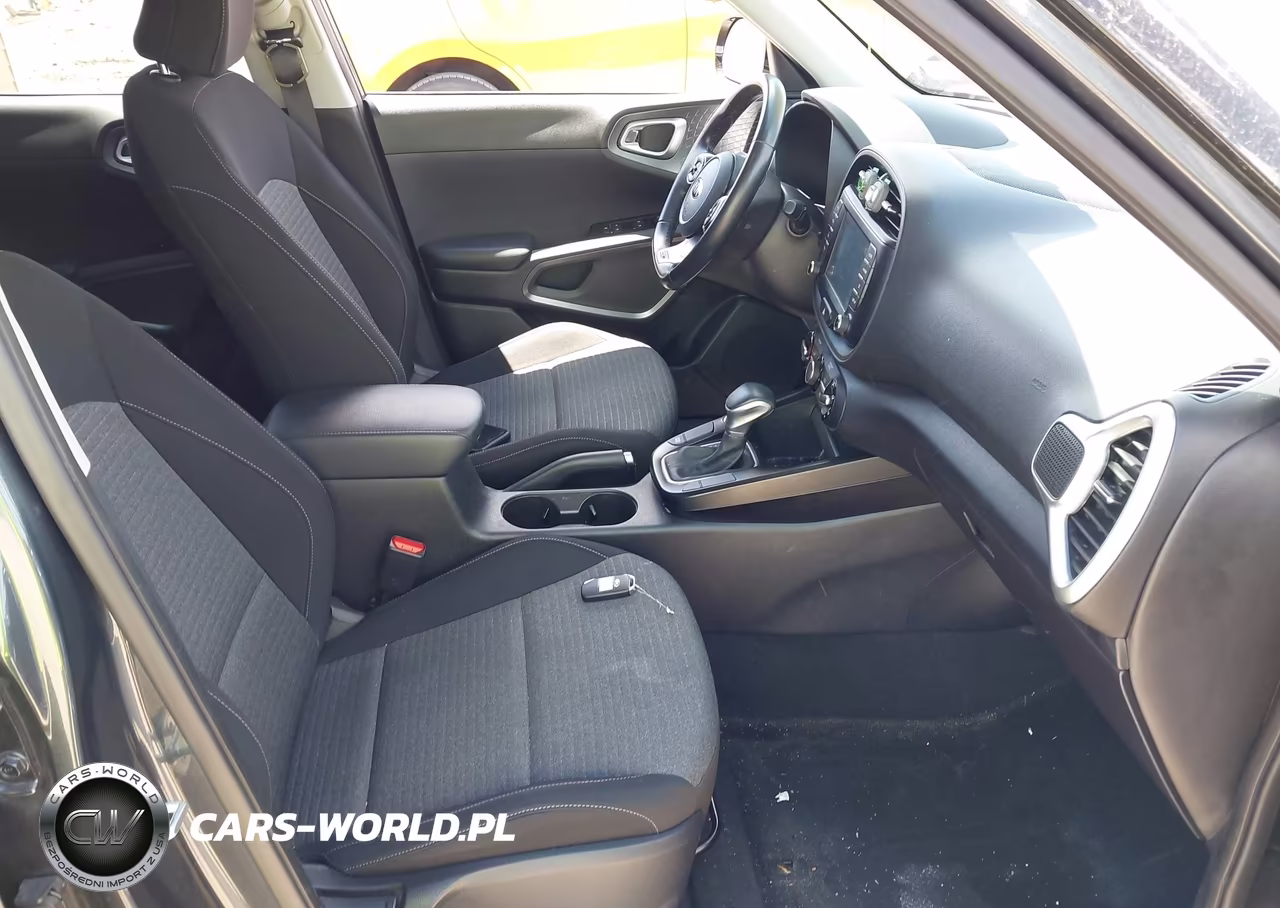 2020 Kia Soul Gt-Line VIN:KNDJ63AU2L7034586 - 5
