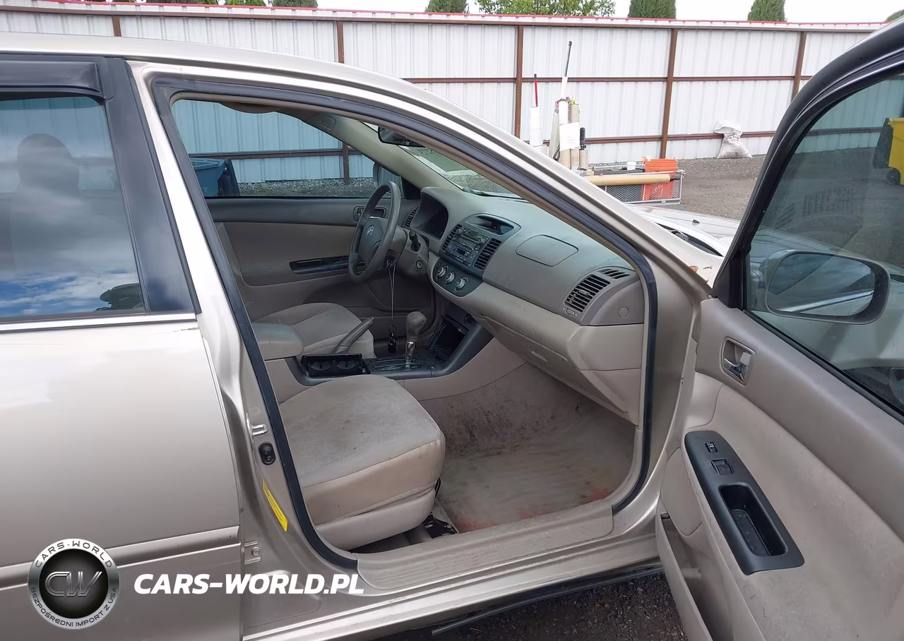 2005 Toyota Camry Le VIN:4T1BE30K35U583592 - 5