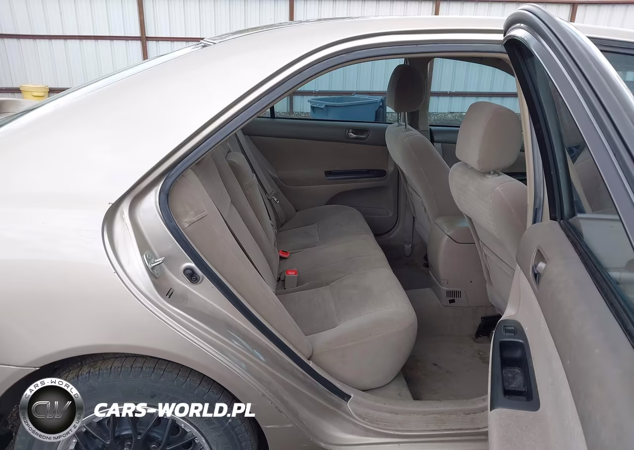 2005 Toyota Camry Le VIN:4T1BE30K35U583592 - 8