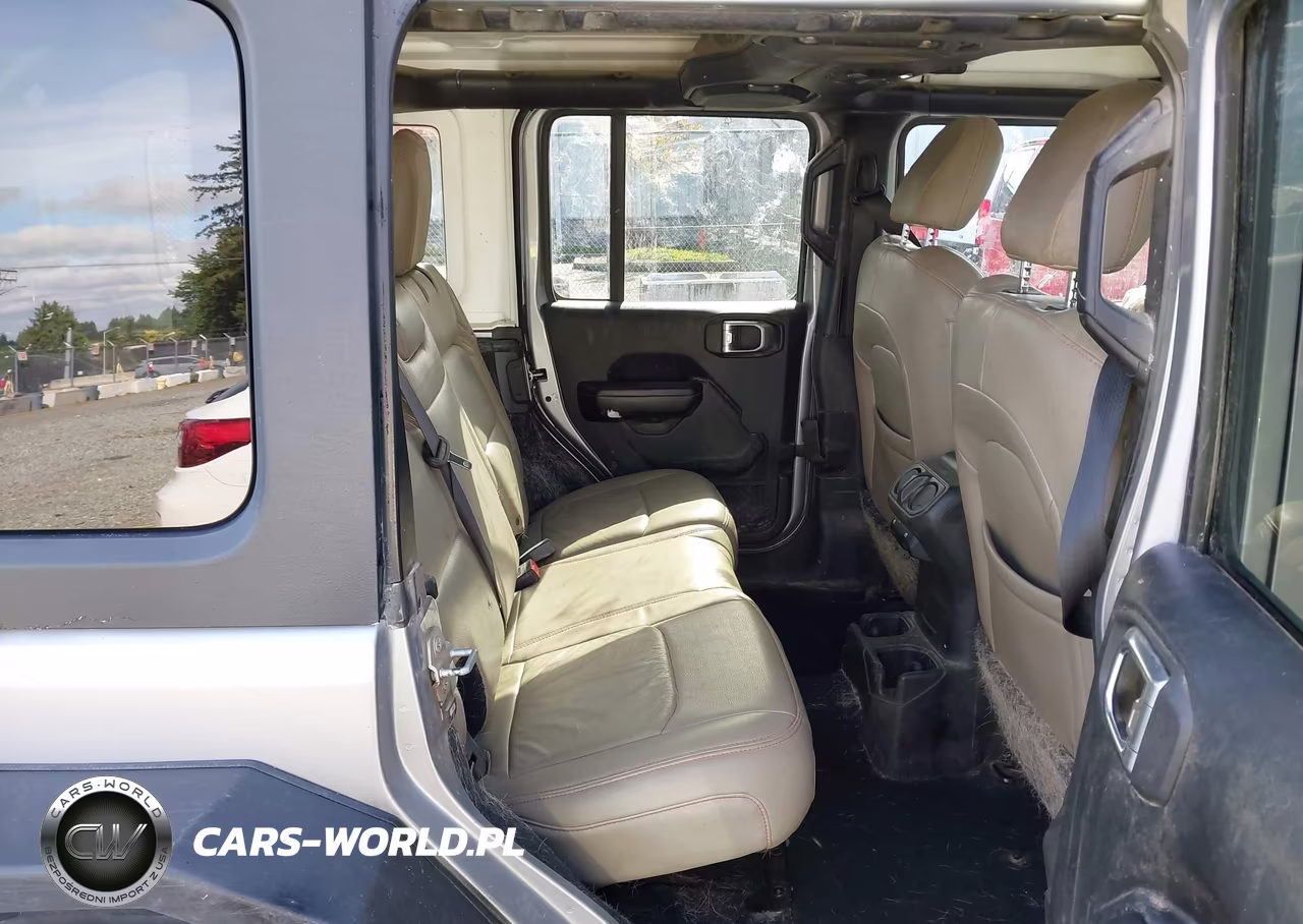 2018 Jeep Wrangler Unlimited Sport S 4X4 VIN:1C4HJXDG3JW129056 - 15
