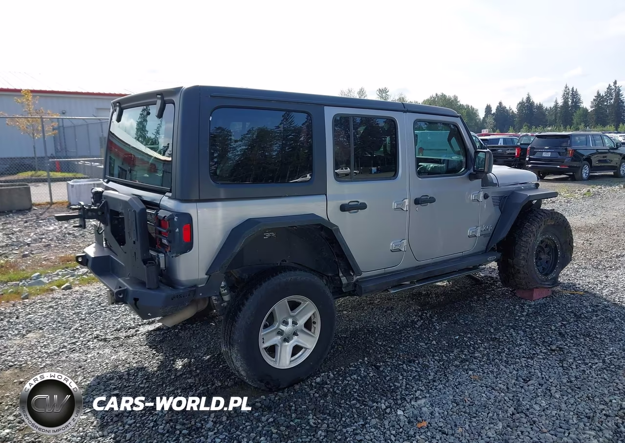 2018 Jeep Wrangler Unlimited Sport S 4X4 VIN:1C4HJXDG3JW129056 - 4