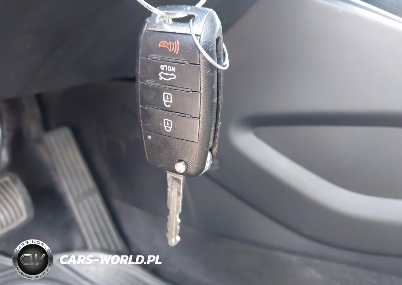 2018 Kia Forte Lx VIN:3KPFL4A7XJE169939 - 11