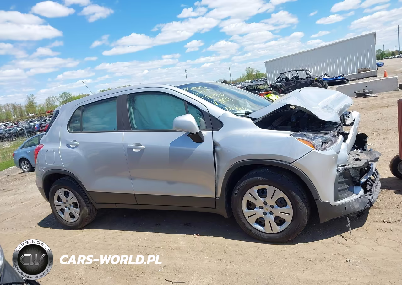 2019 Chevrolet Trax Ls VIN:3GNCJKSB6KL138224 - 13