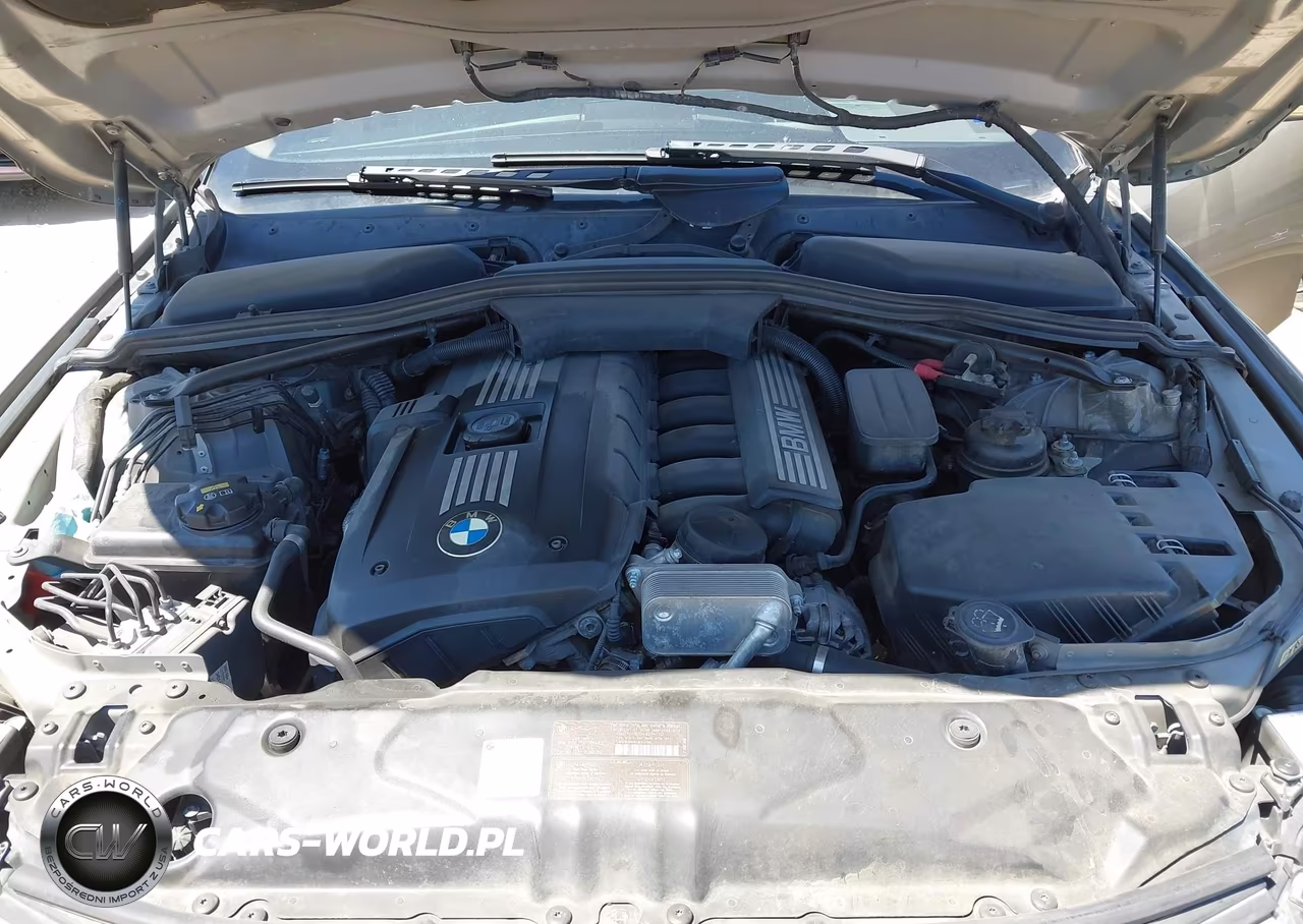 2009 BMW 528I VIN:WBANU53519C123992 - 10