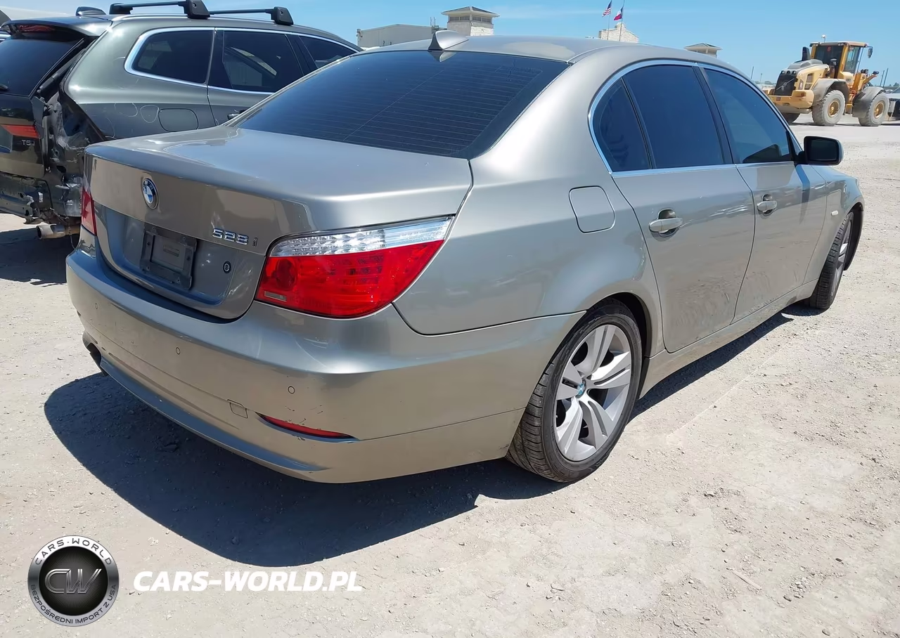 2009 BMW 528I VIN:WBANU53519C123992 - 4
