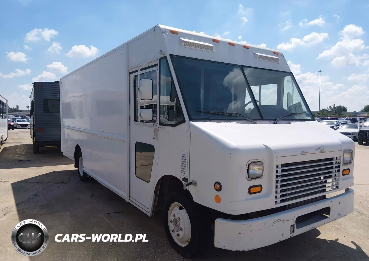 FREIGHTLINER CHASSIS M
