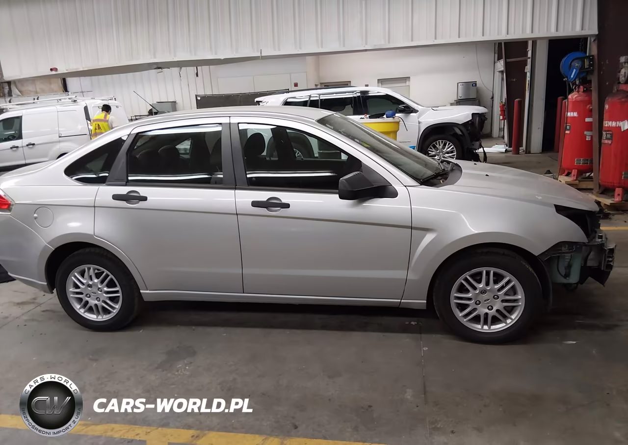 2011 Ford Focus Se VIN:1FAHP3FN8BW166856 - 14