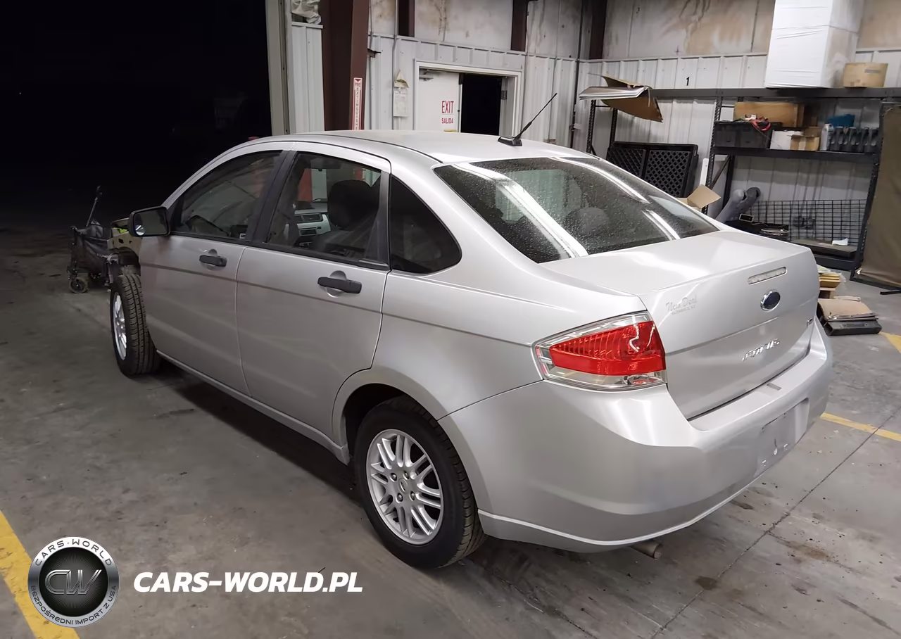 2011 Ford Focus Se VIN:1FAHP3FN8BW166856 - 3