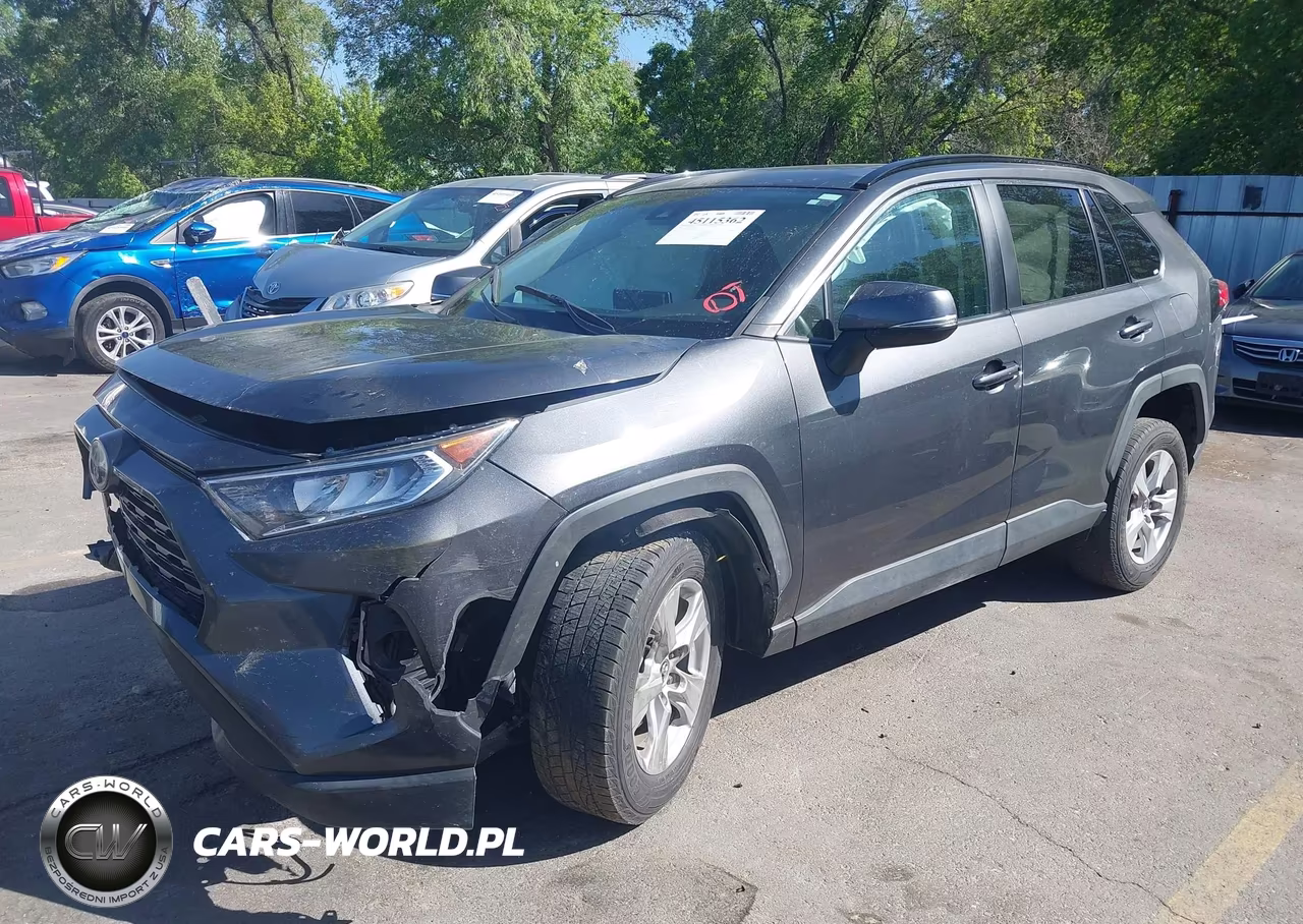 2019 Toyota Rav4 Xle VIN:2T3W1RFV9KC008256 - 2