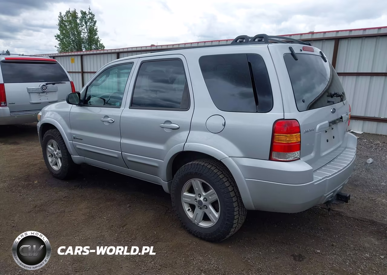 2005 Ford Escape Hybrid VIN:1FMCU96H15KB69745 - 3