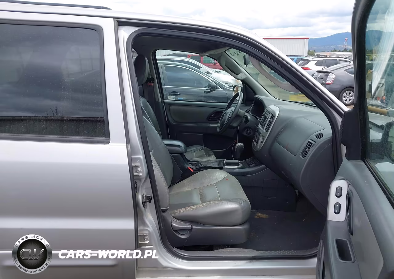 2005 Ford Escape Hybrid VIN:1FMCU96H15KB69745 - 5