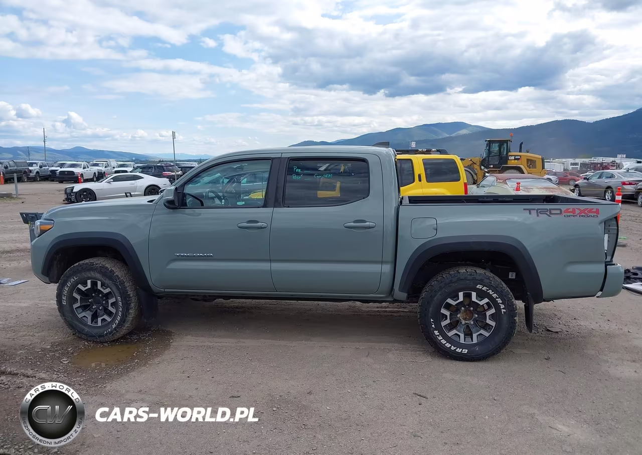 2022 Toyota Tacoma Trd Off Road VIN:3TMCZ5AN5NM468093 - 15