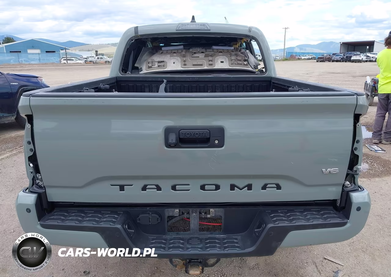 2022 Toyota Tacoma Trd Off Road VIN:3TMCZ5AN5NM468093 - 17