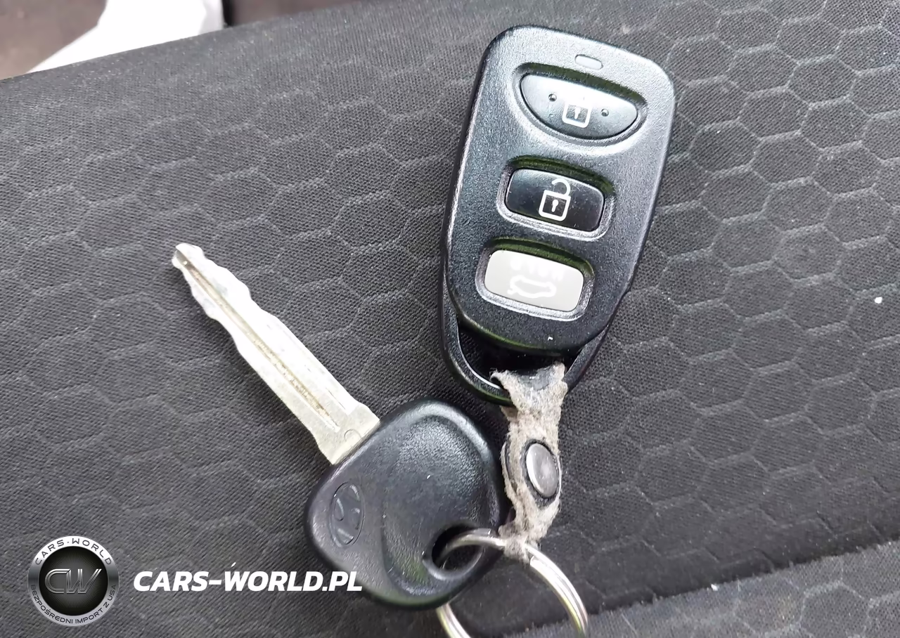 2020 Hyundai Elantra Sel VIN:5NPD84LFXLH565073 - 11