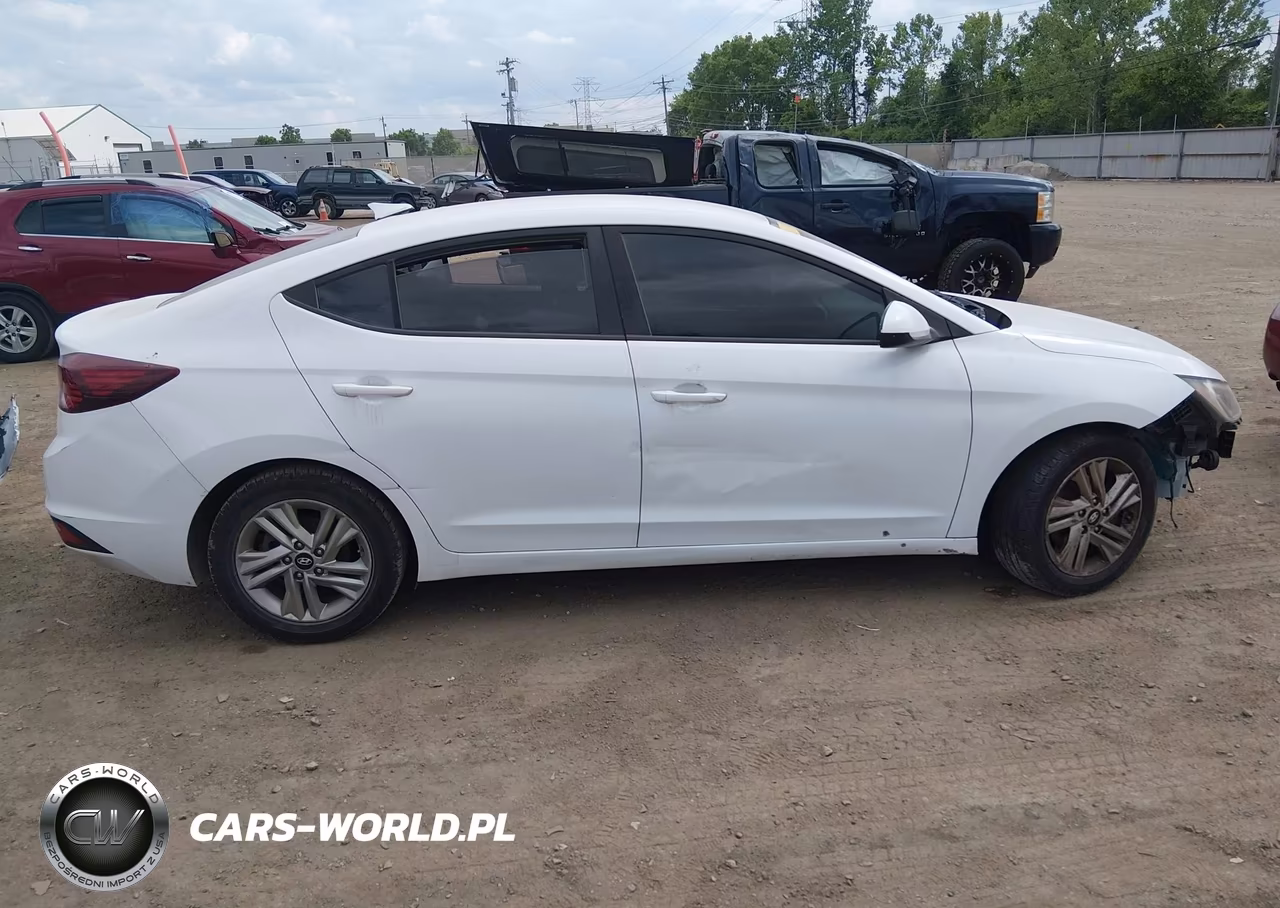 2020 Hyundai Elantra Sel VIN:5NPD84LFXLH565073 - 14