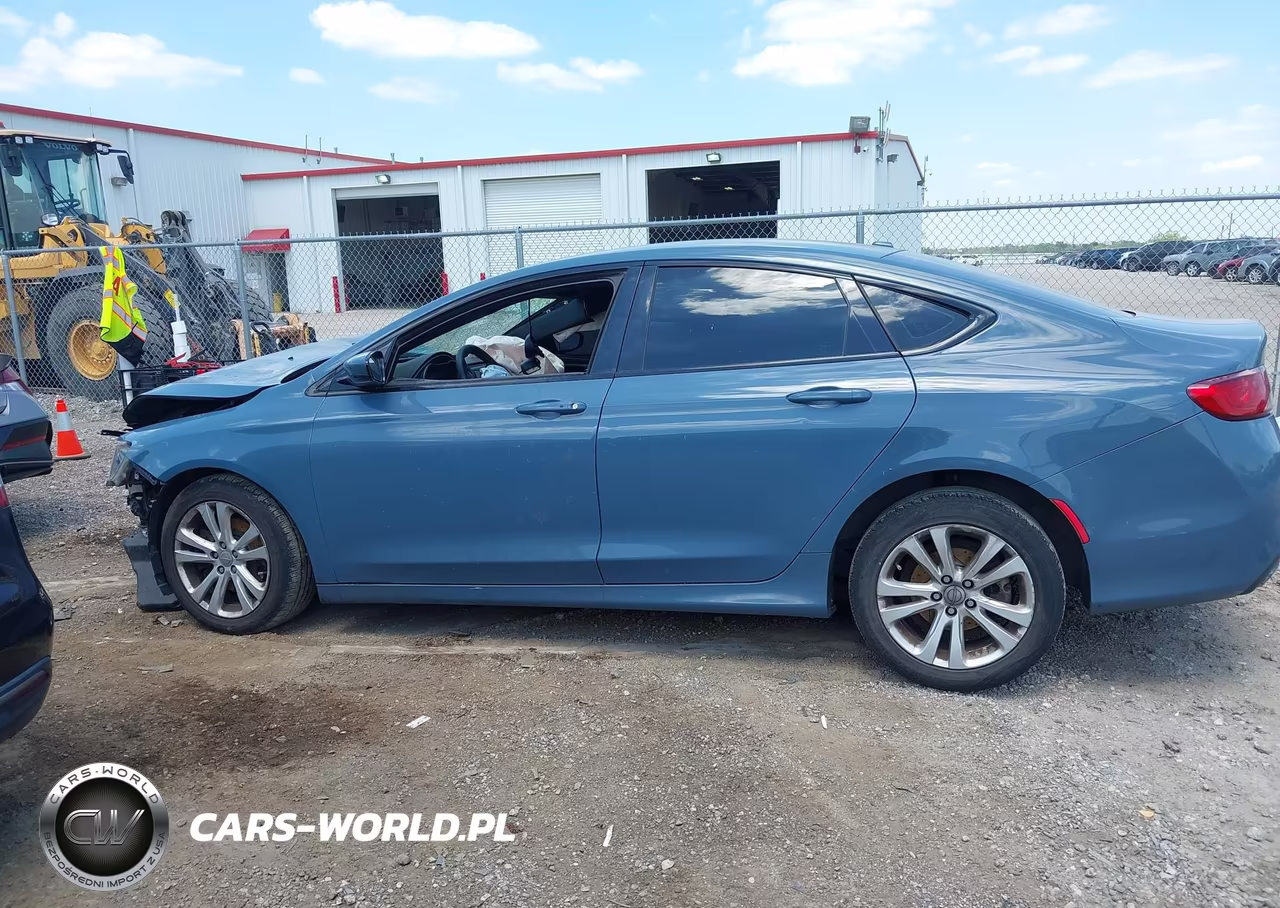 2015 Chrysler 200 S VIN:1C3CCCBB3FN625934 - 14