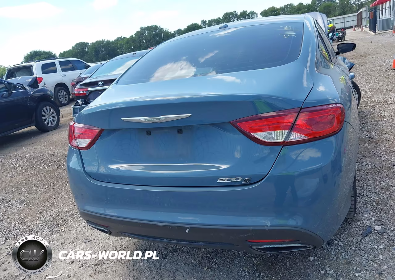 2015 Chrysler 200 S VIN:1C3CCCBB3FN625934 - 16
