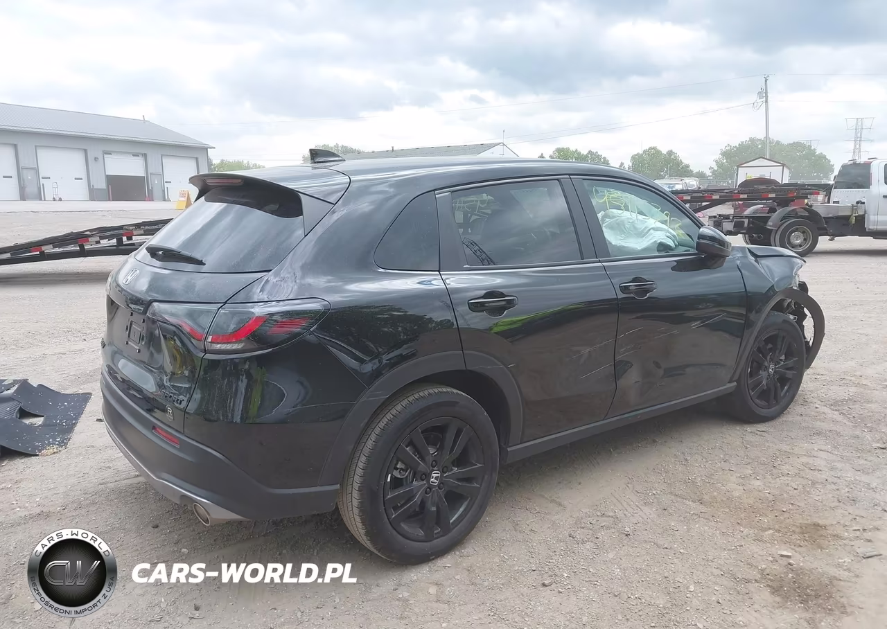 2026 Honda Hr-V Awd Sport VIN:3CZRZ2H57TM754758 - 4