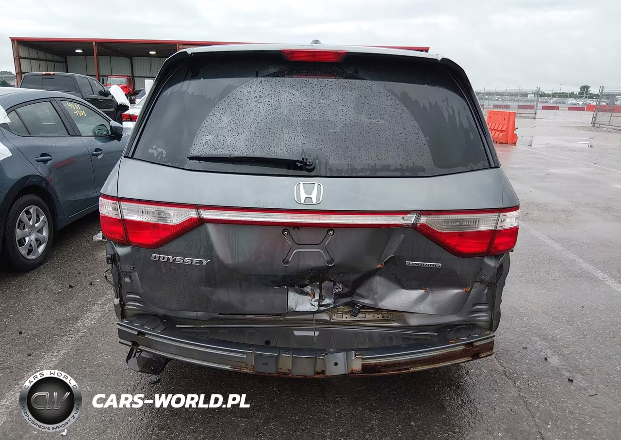 2011 Honda Odyssey Touring-Touring Elite VIN:5FNRL5H93BB038065 - 17
