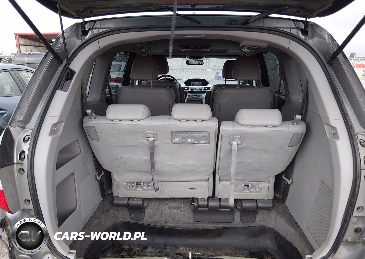 2011 Honda Odyssey Touring-Touring Elite VIN:5FNRL5H93BB038065 - 18