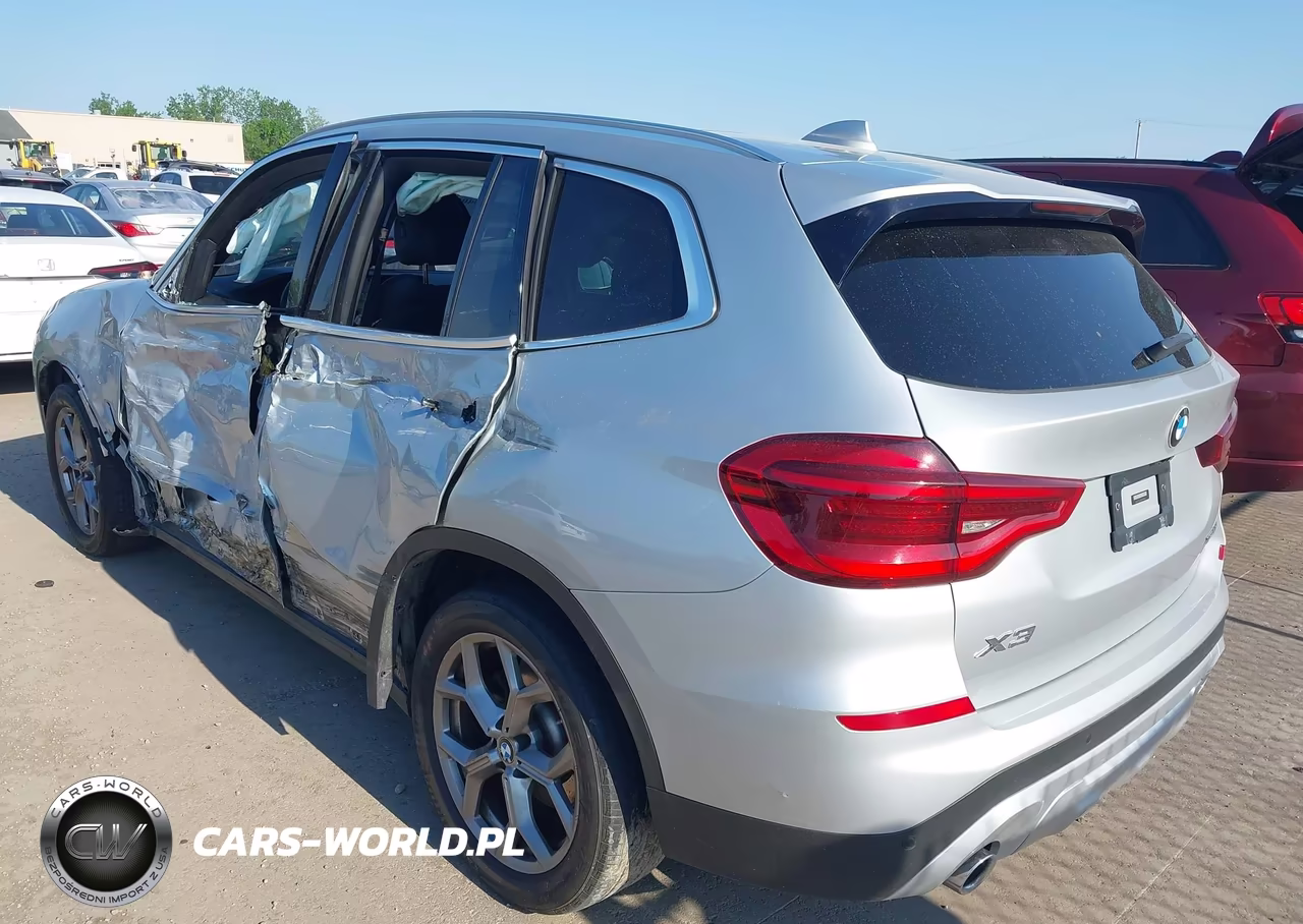 2021 BMW X3 xDrive30I VIN:5UXTY5C02M9F04695 - 3