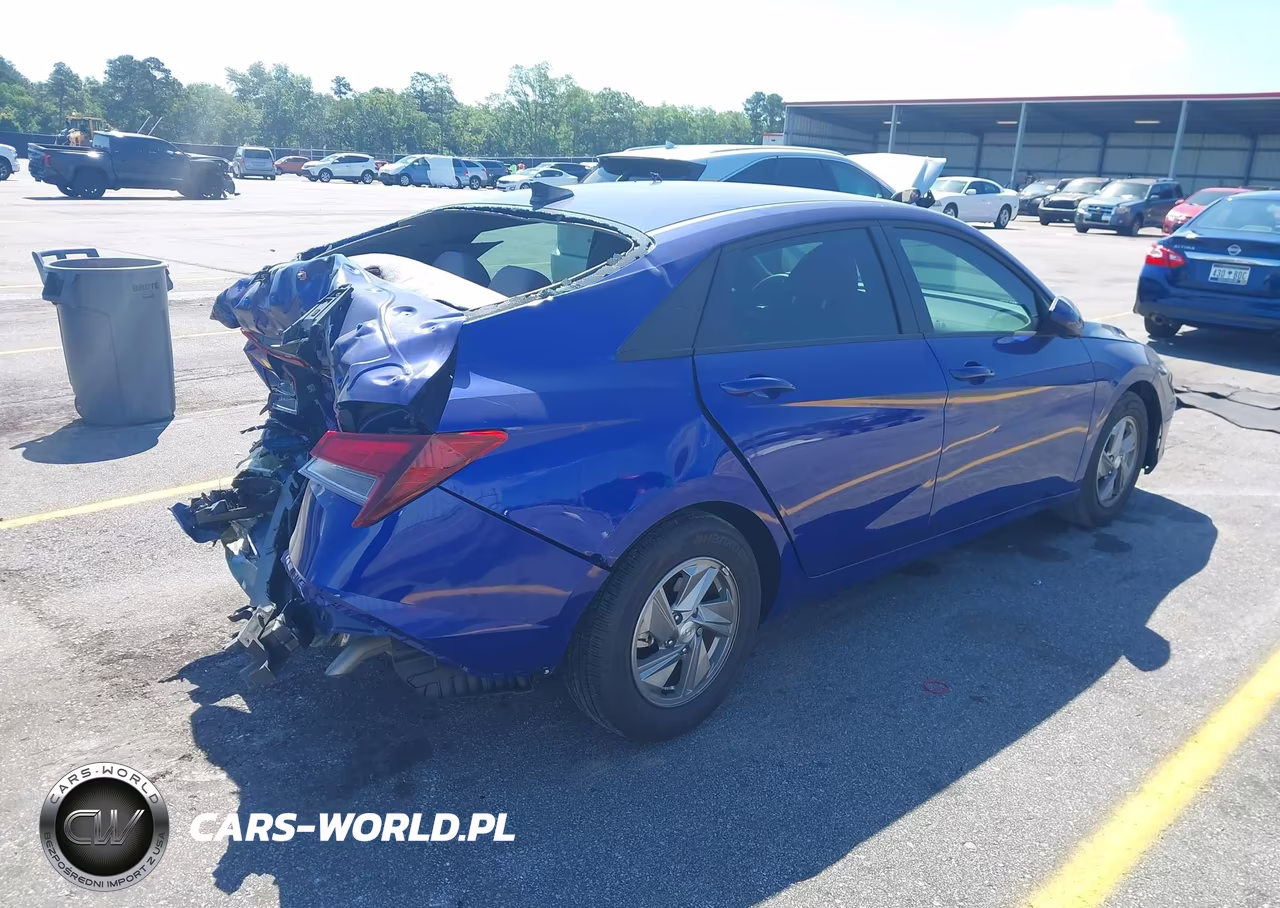 2025 Hyundai Elantra Se VIN:KMHLL4DG8SU015758 - 4