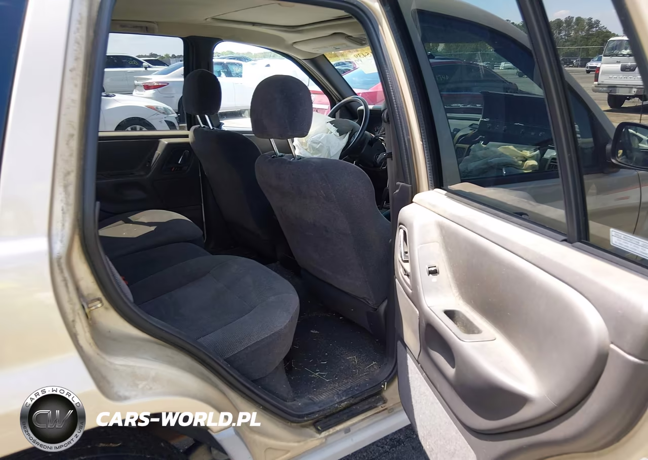 2000 Jeep Grand Cherokee Laredo VIN:1J4GW48S7YC248924 - 8