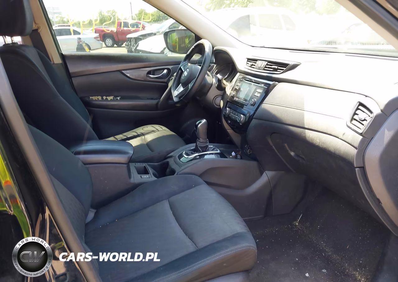 2017 Nissan Rogue Sv VIN:JN8AT2MVXHW015826 - 5