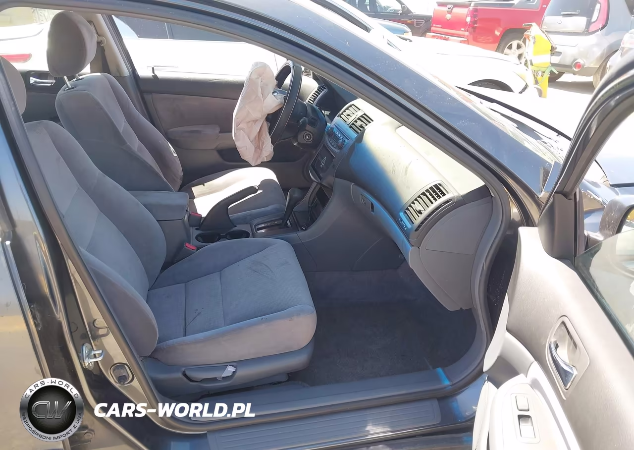 2004 Honda Accord 2.4 Lx VIN:JHMCM56374C009247 - 5