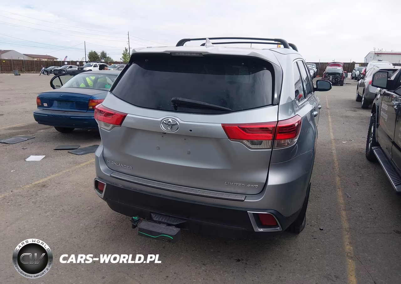 2017 Toyota Highlander Limited Platinum VIN:5TDDZRFHXHS406451 - 15