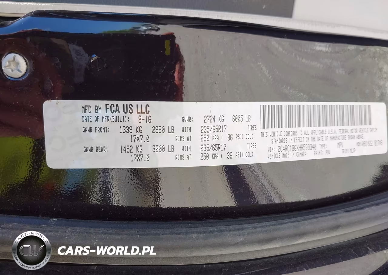 2017 Chrysler Pacifica Touring-L VIN:2C4RC1BGXHR539340 - 9