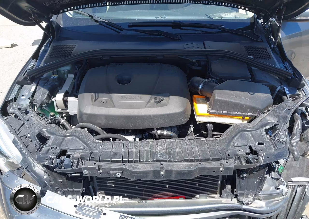 2018 Volvo S60 T5 Dynamic VIN:YV126MFL3J2450113 - 10