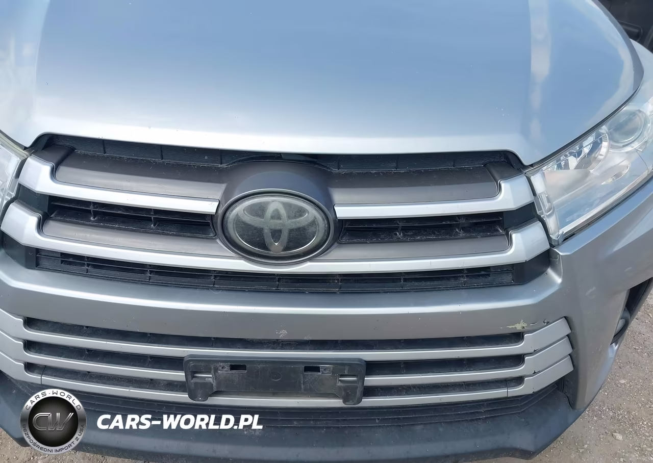 2018 Toyota Highlander Xle VIN:5TDKZRFHXJS531947 - 6