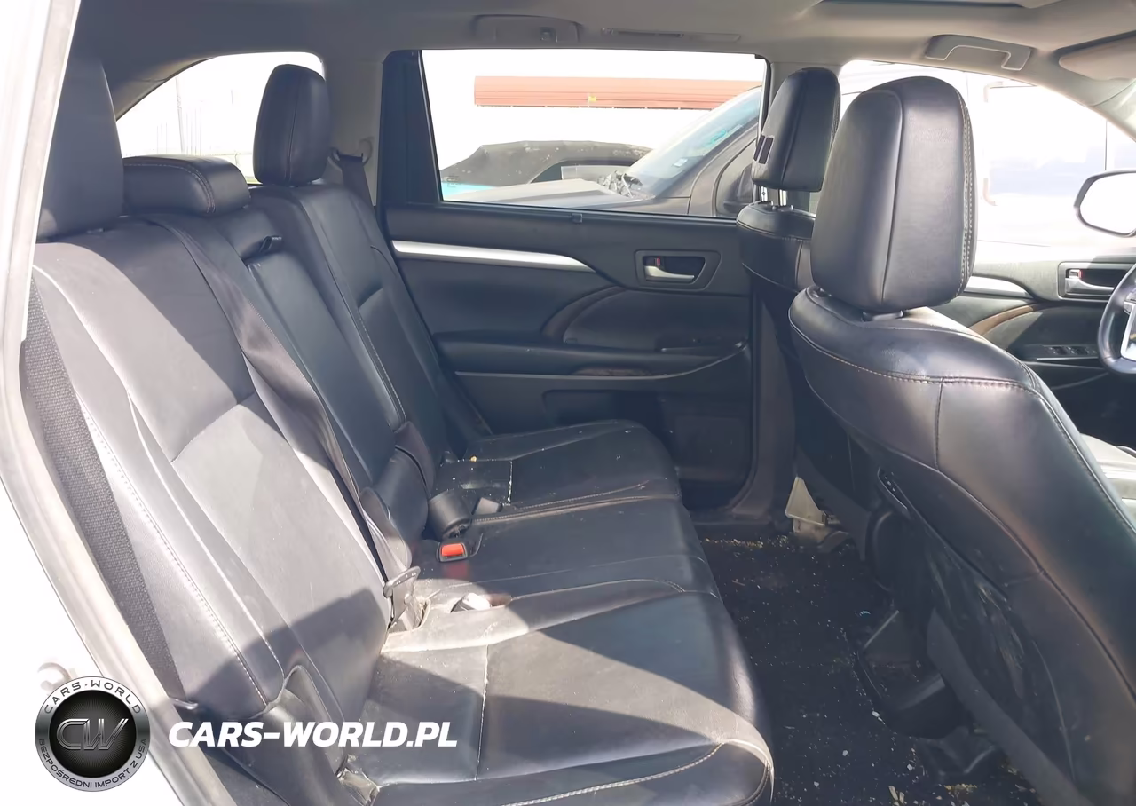 2018 Toyota Highlander Xle VIN:5TDKZRFHXJS531947 - 8