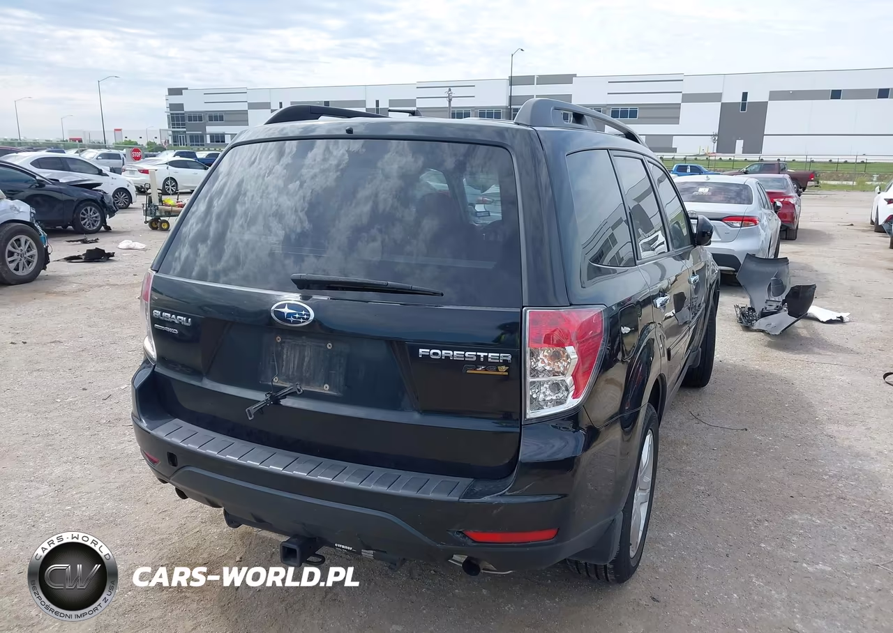 2010 Subaru Forester 2.5X Premium VIN:JF2SH6CC2AH720933 - 4