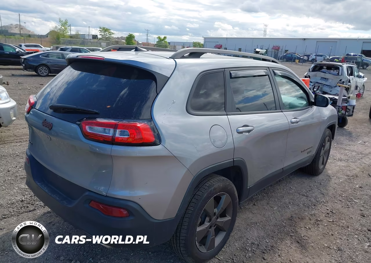 2016 Jeep Cherokee 75Th Anniversary VIN:1C4PJMCS8GW286137 - 4