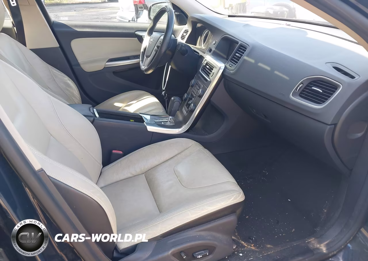 2012 Volvo S60 T5 VIN:YV1622FS0C2044592 - 5