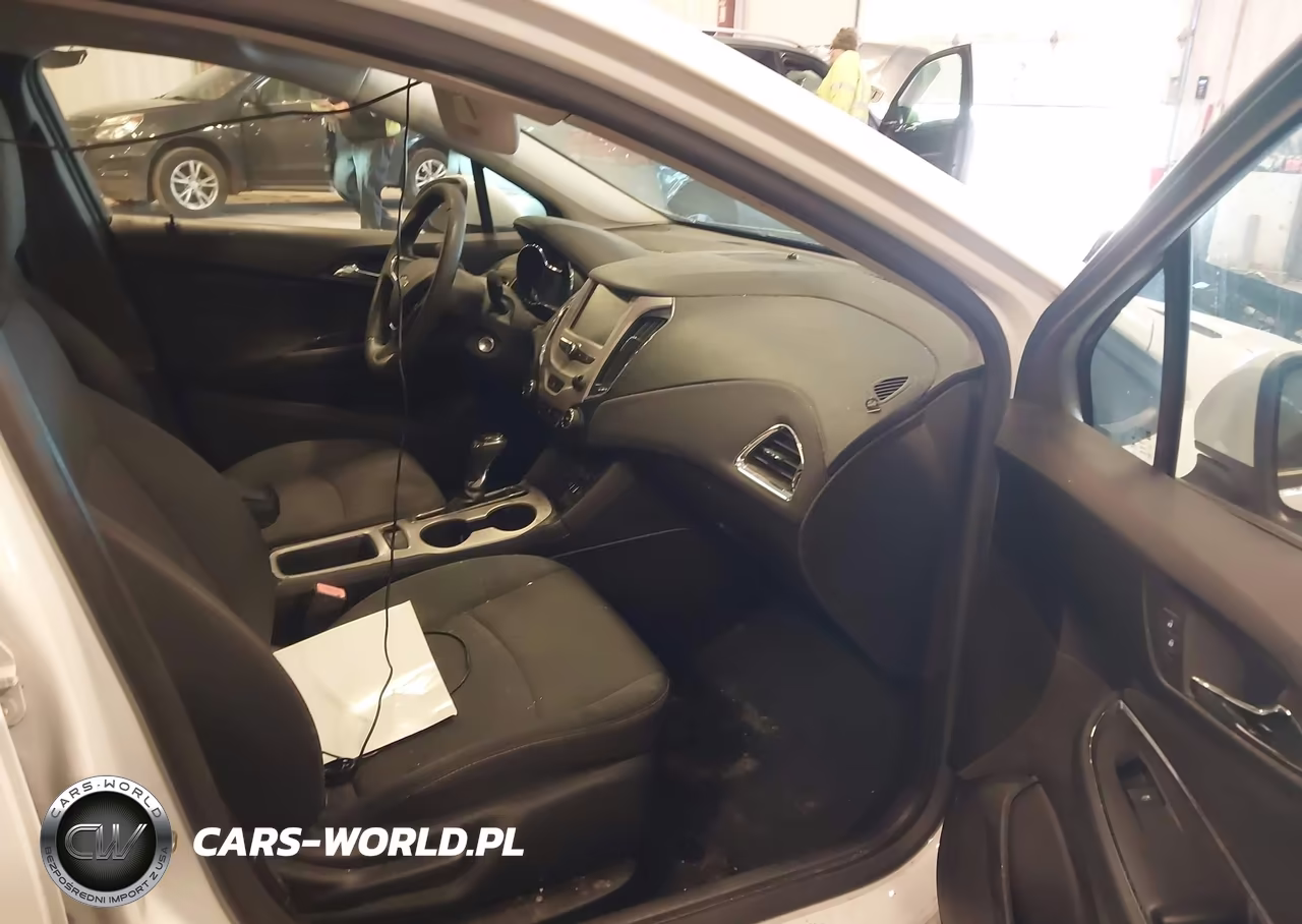 2016 Chevrolet Cruze Ls Auto VIN:1G1BC5SM5G7323371 - 5