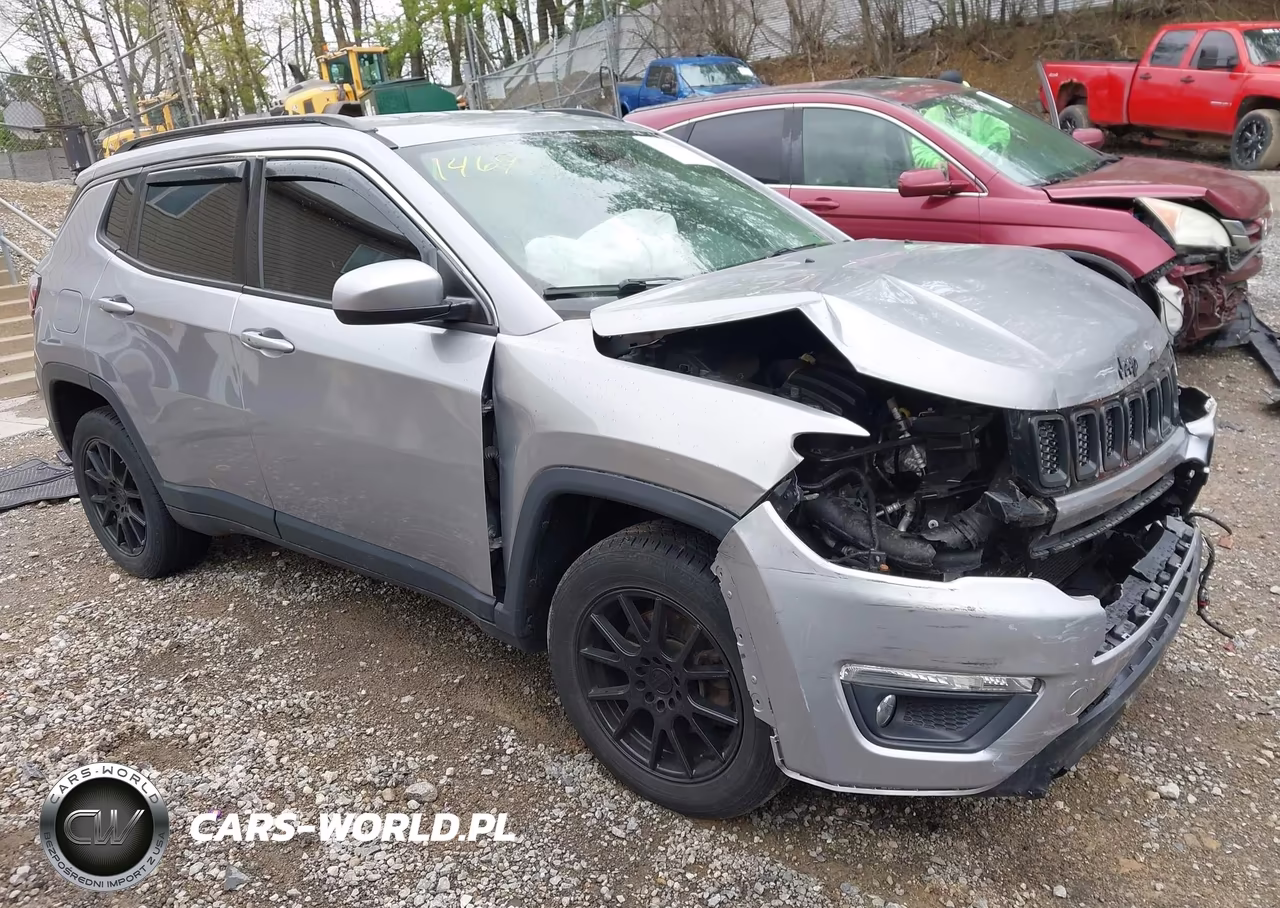 2019 Jeep Compass Latitude 4X4 – zdjęcie 1 z 16