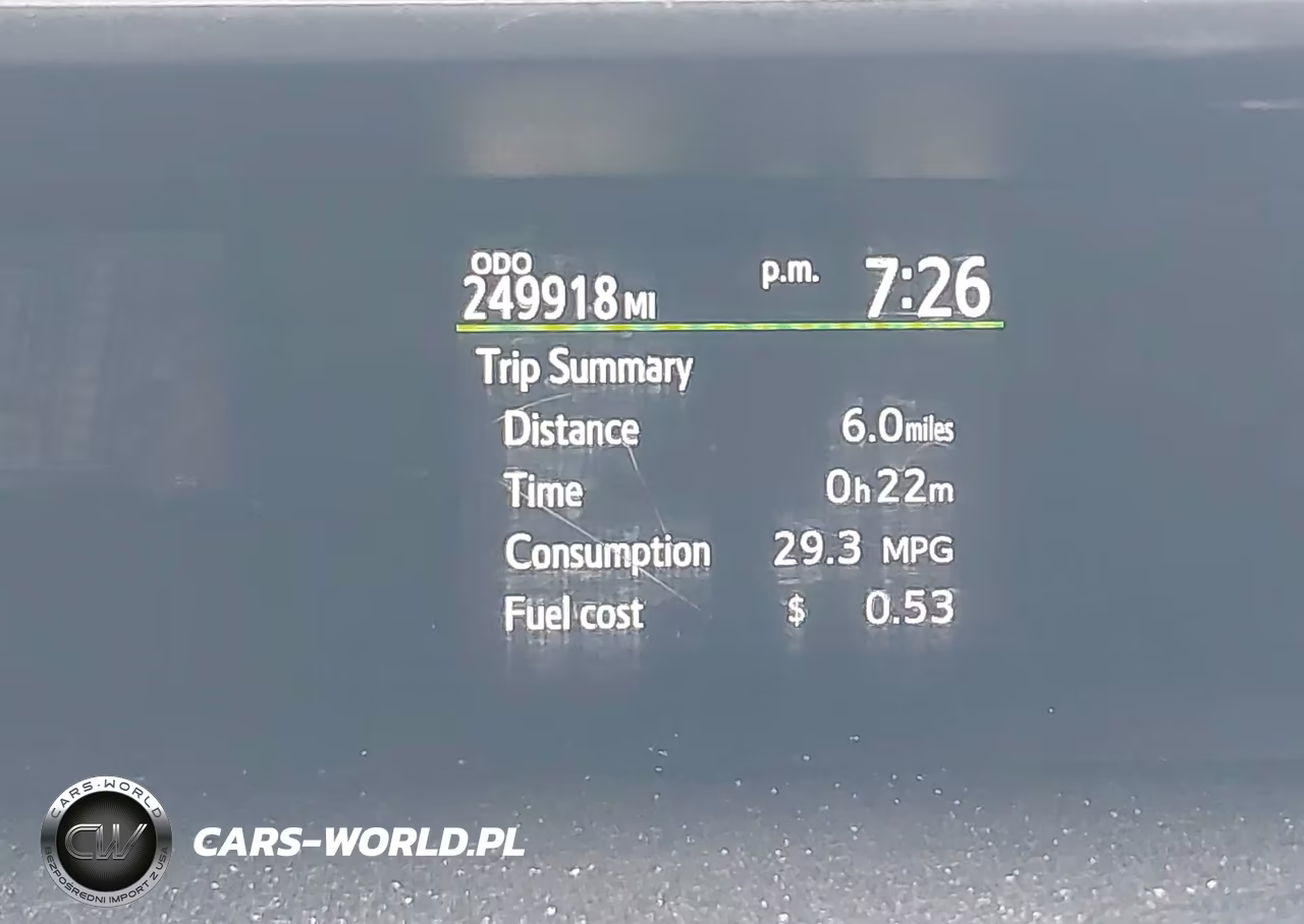 2013 Toyota Prius C Three VIN:JTDKDTB37D1533324 - 7