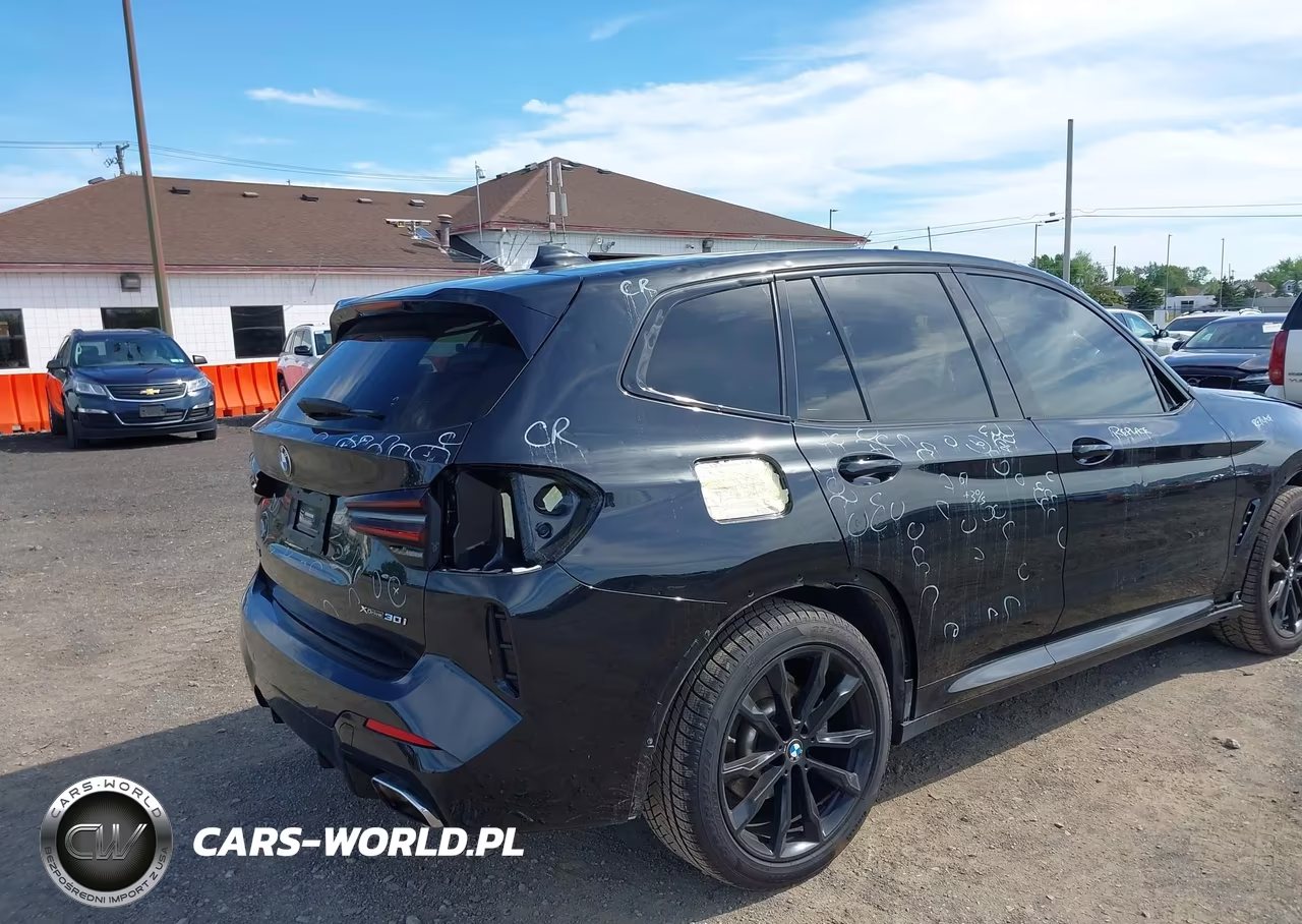 2022 BMW X3 xDrive30I VIN:5UX53DP05N9K40995 - 18