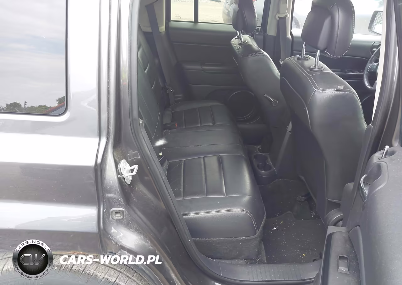 2016 Jeep Patriot High Altitude Edition VIN:1C4NJPFA7GD732298 - 8