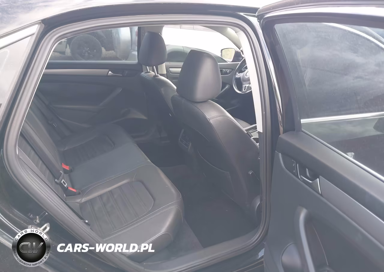 2015 Volkswagen Passat 1.8T Se VIN:1VWBT7A35FC039916 - 8
