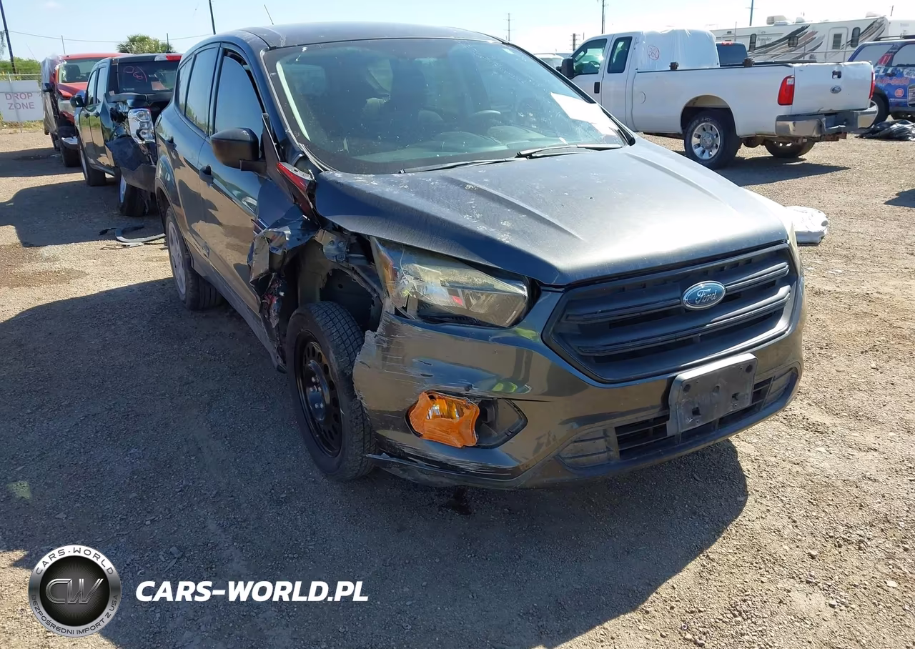2018 Ford Escape S VIN:1FMCU0F7XJUA84081 - 6