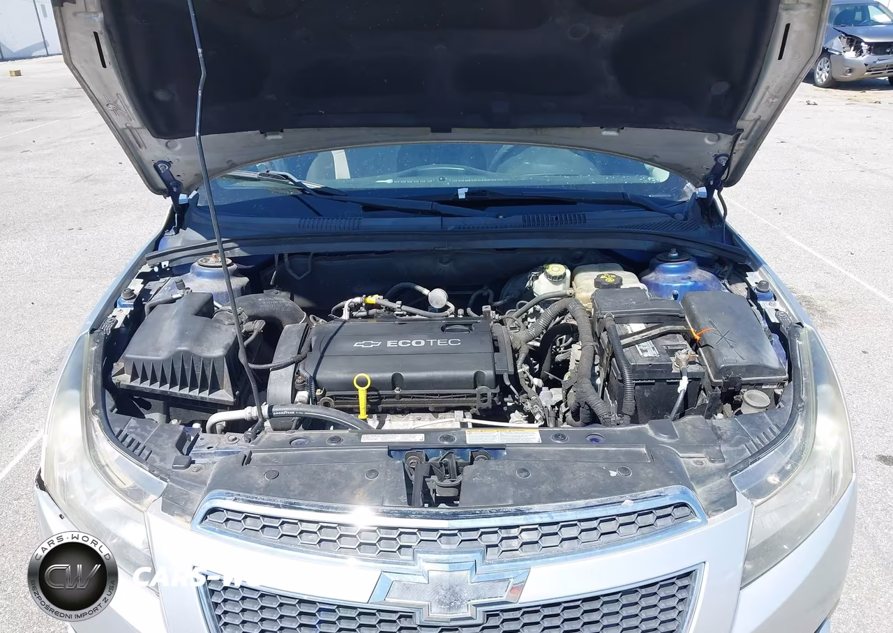 2012 Chevrolet Cruze Ls VIN:1G1PD5SH9C7118975 - 10