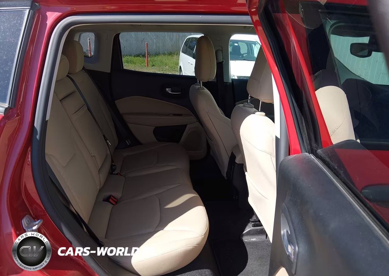 2018 Jeep Compass Sport 4X4 VIN:3C4NJDAB3JT392230 - 8