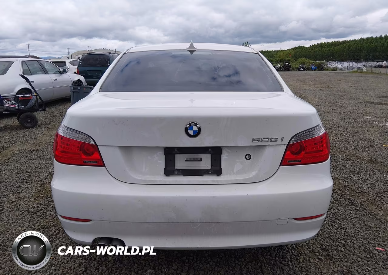 2008 BMW 528I VIN:WBANU535X8CT04314 - 16