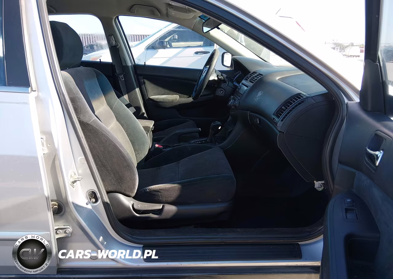 2003 Honda Accord 2.4 Lx VIN:3HGCM56343G701397 - 5