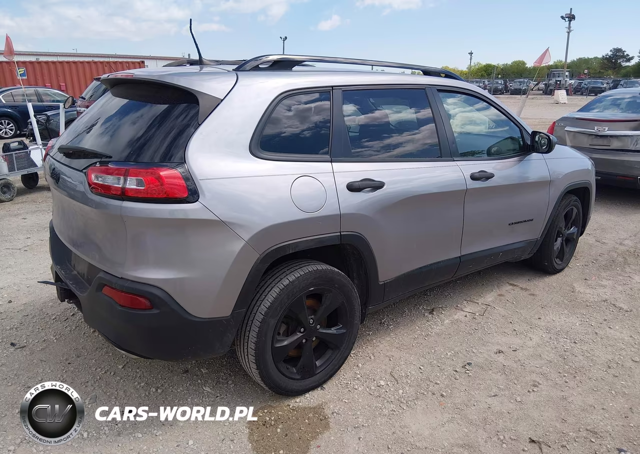 2017 Jeep Cherokee Altitude Fwd VIN:1C4PJLAS0HW572675 - 4